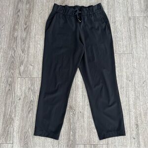 Lululemon On The Fly Pants Women’s Size 6 Black Full On Luxtreme 25" 7/8